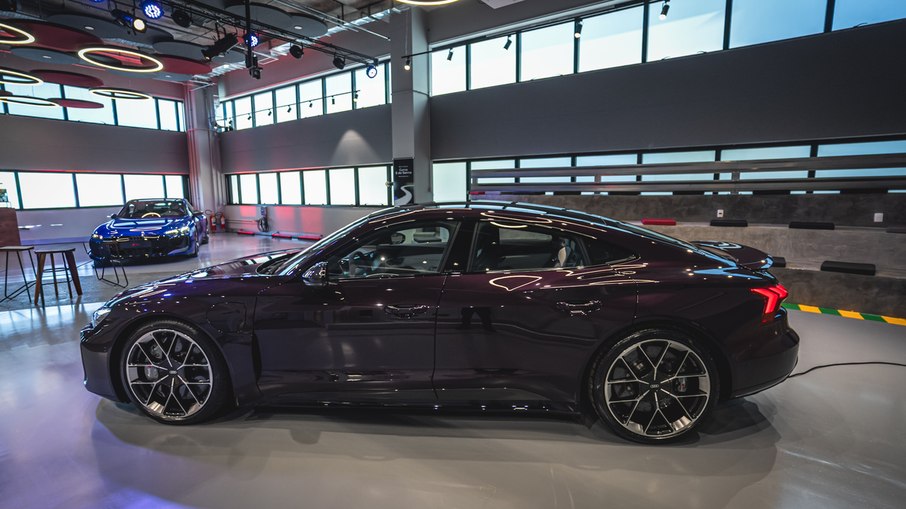 Audi RS e-tron GT Performance de perfil
