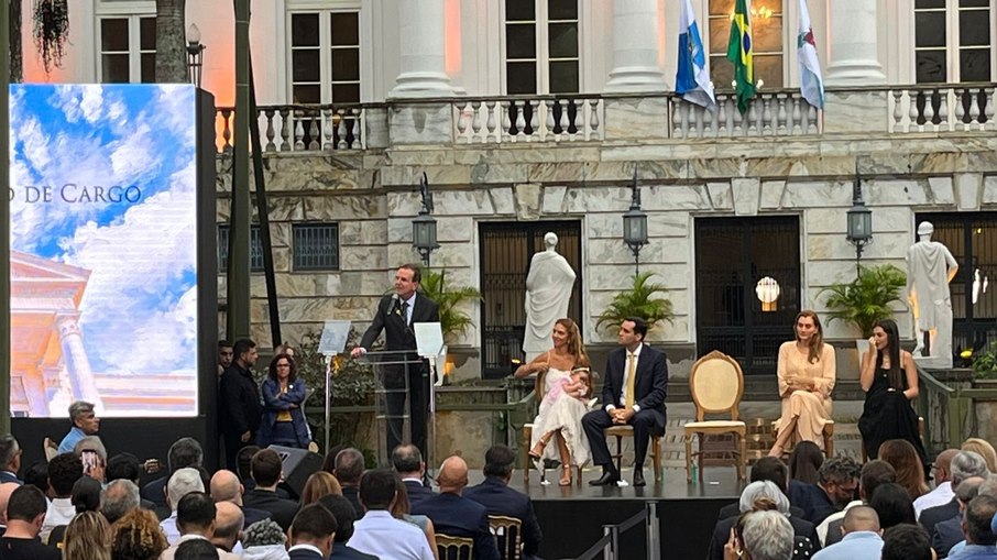 O ex-prefeito do Rio, Eduardo Paes (PSD), discursa durante cerimônia de transmissão de cargo no Palácio da Cidade O ex-prefeito do Rio, Eduardo Paes (PSD), discursa durante cerimônia de transmissão de cargo no Palácio da Cidade