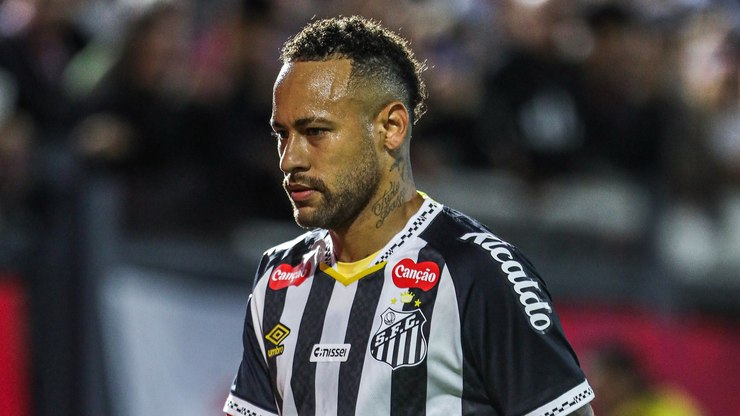 Neymar%20faz%20an%C3%BAncio%20pol%C3%AAmico%20e%20torcedores%20reagem%3B%20confira