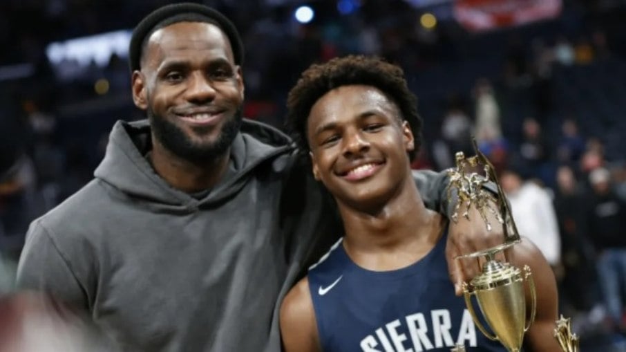 LeBron James e Bronny James serão os primeiros pai e filho a jogar juntos na NBA