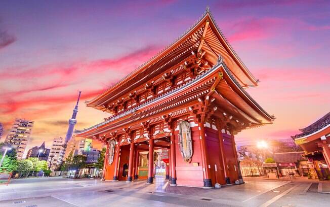 Tóquio, a capital japonesa é uma metrópole gigante e populosa, com inúmeras e diversificadas atrações turísticas