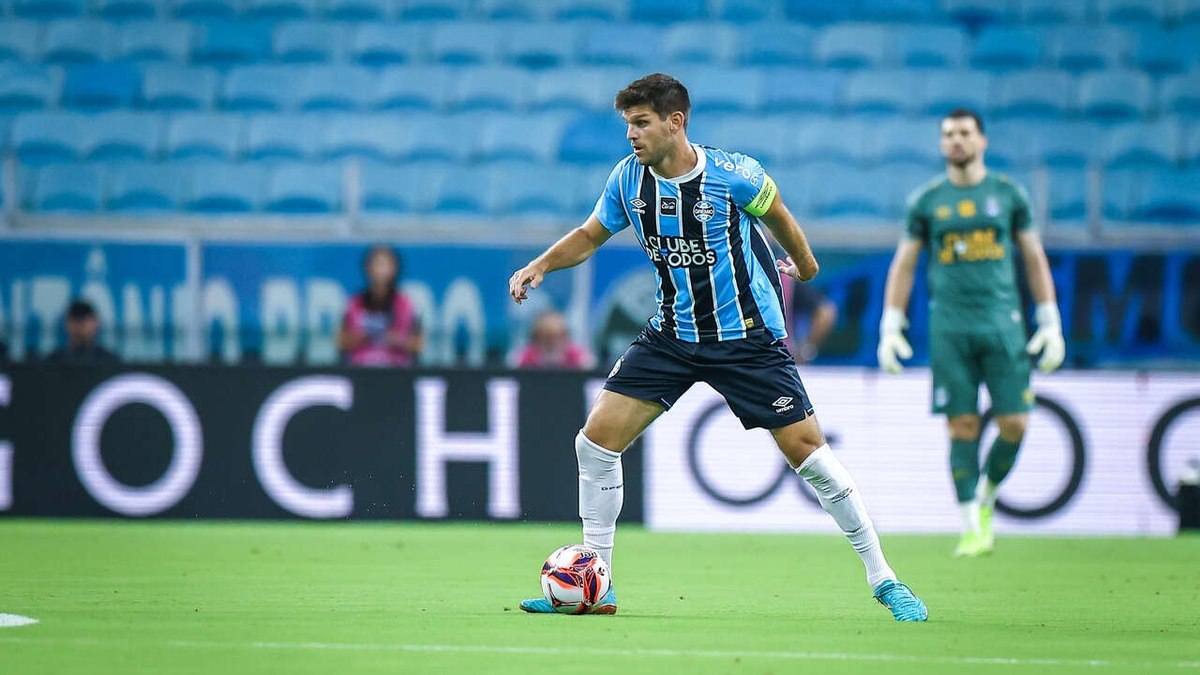 Julgamento de Kannemann no STJD agita o Grêmio no Brasileirão