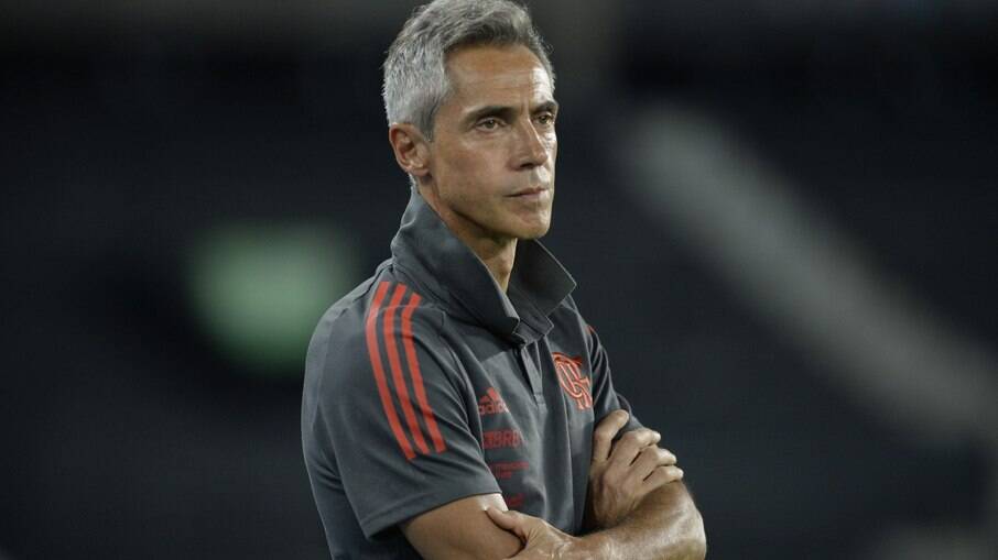 Técnico Paulo Sousa está pressionado no Flamengo