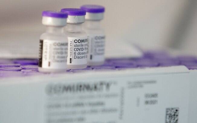 Covid: 40º lote de vacinas da Pfizer chega em Viracopos, em Campinas