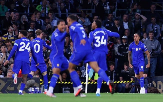 João Pedro marcou o primeiro gol da vitória do Chelsea sobre o Fulham João Pedro marcou o primeiro gol da vitória do Chelsea sobre o Fulham