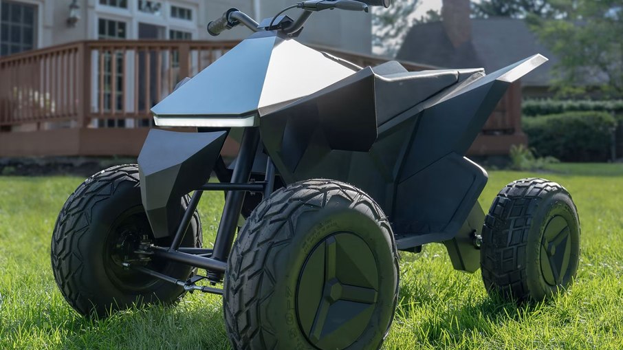 Tesla Cyberquad é inspirado em Cybertruck Tesla Cyberquad é inspirado em Cybertruck