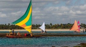 PEC das Praias vai beneficiar quase 300 políticos; entenda