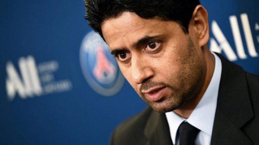 Grupo de Nasser Al-Khelaifi vende parte das ações do PSG