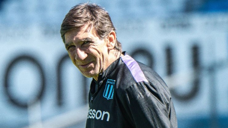 "Vamos matá-los": áudio do técnico do Racing inflama rubro-negros