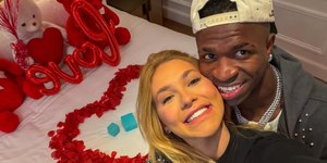 Foto romântica de Virginia e Vini Jr. bate 11 milhões de curtidas