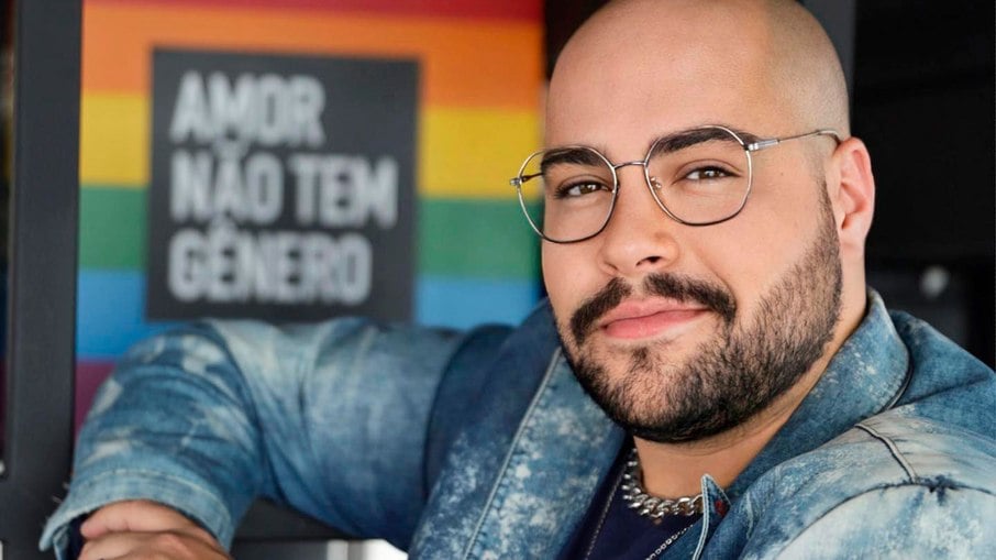 Tiago Abravanel é ator, cantor e apresentador