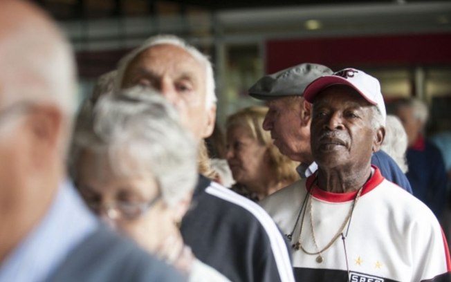 INSS planeja devolver descontos ilegais, corrigidos pelo IPCA, ainda neste mês