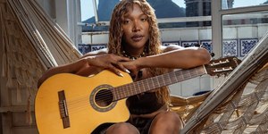 Majur incendeia Madureira com show que celebra Exu e o pop