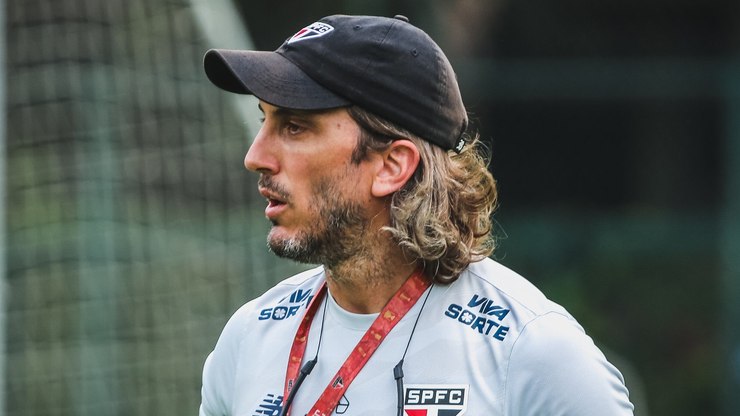 Fluminense acerta com Luis Zubeldía, ex-São Paulo