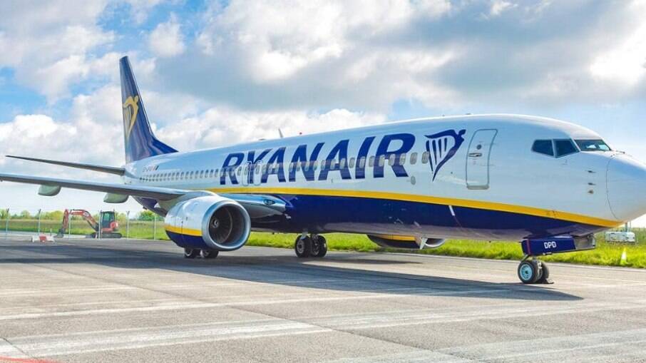 Ryanair é obrigada a fazer campanha parar de circular