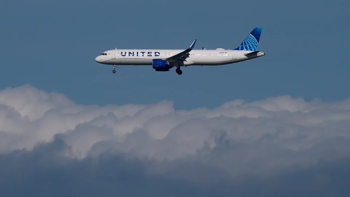 Avião da companhia United Airlines Avião da companhia United Airlines