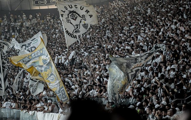 Atlético-MG é multado por gritos homofóbicos em clássico pelo Mineiro