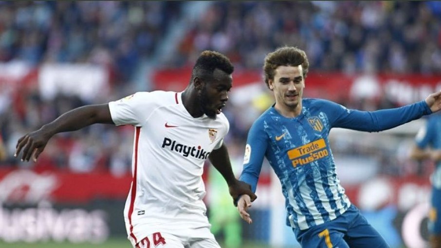 Joris Gnagnon terá de pagar R$ 6 mi ao Sevilla após ser demitido por forma física Joris Gnagnon terá de pagar R$ 6 mi ao Sevilla após ser demitido por forma física