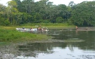VÍDEO: militar colombiano morre em queda de helicóptero
