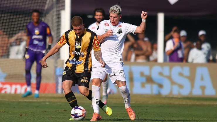 Novorizontino vence nos acréscimos e elimina o Santos