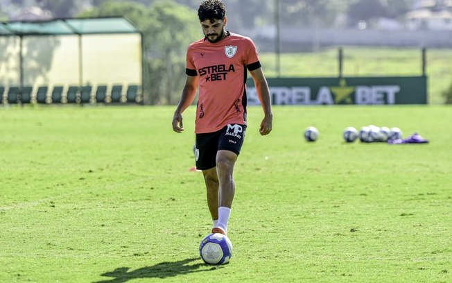 Daniel Borges reencontra Mirassol e fala sobre confronto: ‘Duas equipes que vão brigar pelo acesso’