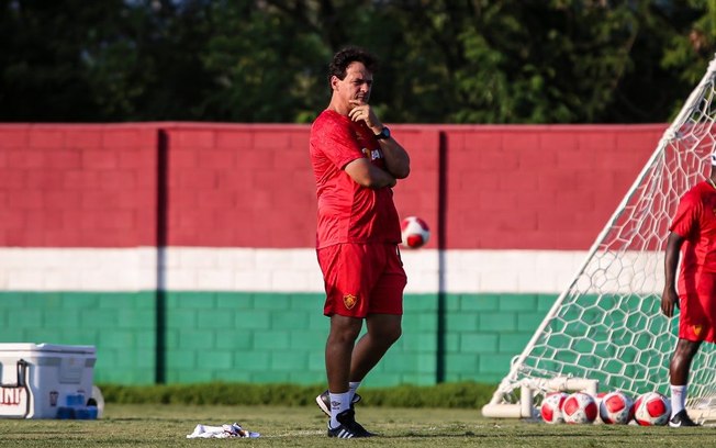 Fernando Diniz ganha opções para o jogo da volta contra o Flamengo no Carioca