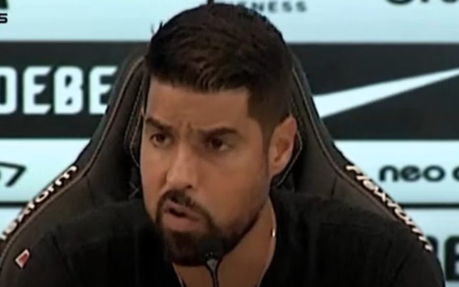 António Oliveira diz que jogadores estão emocionalmente cansados