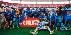 Seleção suspende preparação pra Copa por conta de surto de Ebola