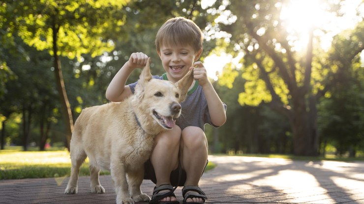 Pets e crianças: dicas práticas para uma convivência saudável