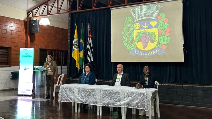 Conferência de Saúde de Louveira debate propostas para o SUS