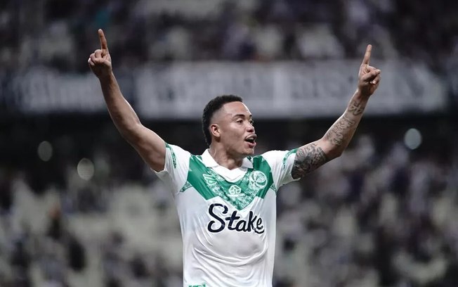 Raí Silva é o artilheiro do Juventude na Série B, com sete gols 