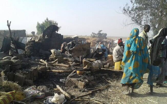 Bombardeio, que matou ao menos 52 pessoas, aconteceu na cidade de Rann, no nordeste da Nigéria