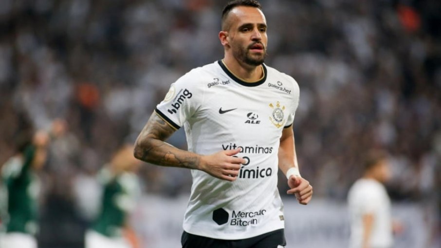 Com estiramento, Renato Augusto pode desfalcar Corinthians no Paulista