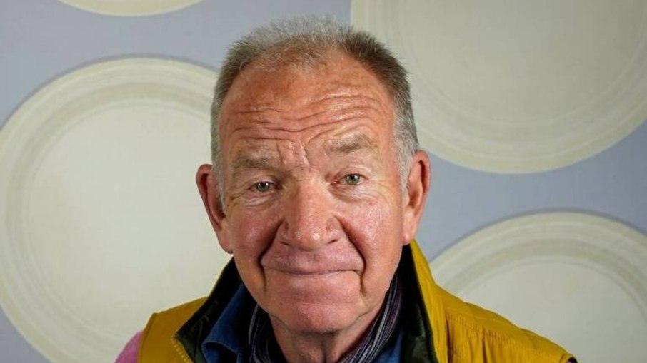 Tom Chadbon morre aos 80 anos