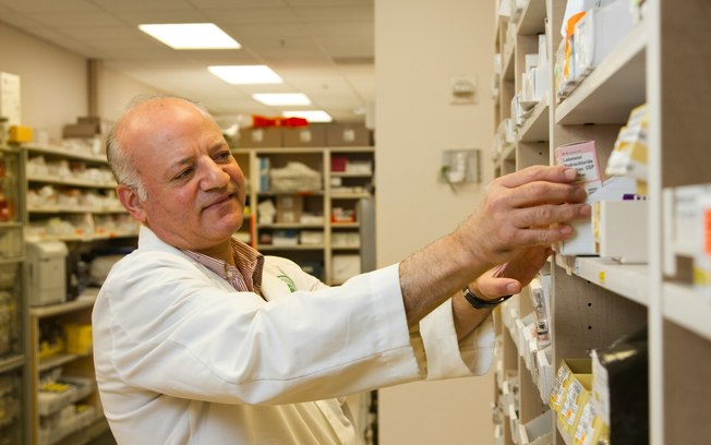 Plano educacional formará 800 farmacêuticos em quatro anos Plano educacional formará 800 farmacêuticos em quatro anos