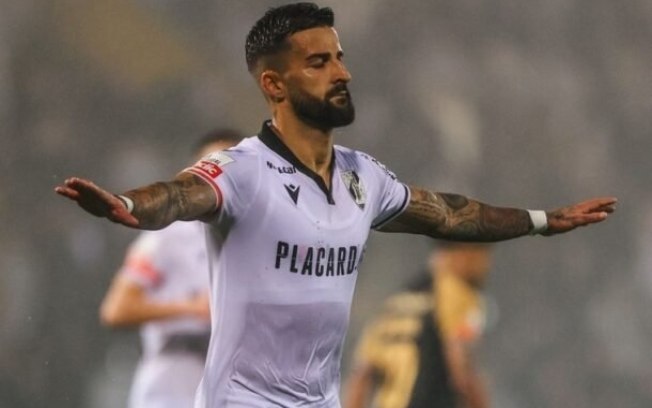 Sporting tropeça fora de casa para o Guimarães Sporting tropeça fora de casa para o Guimarães