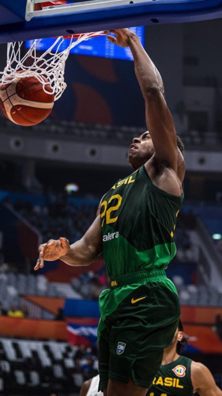 Veja onde assistir Brasil x Canadá pela segunda fase da Copa do Mundo de  Basquete - Esportes DP