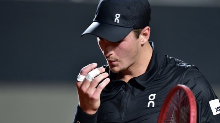 João Fonseca ganha 1ª no ano e favoritos "derretem" no Rio Open