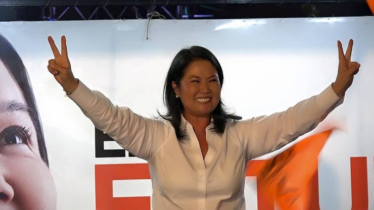 Keiko Fujimori diz que começará a tomar decisões imediatamente