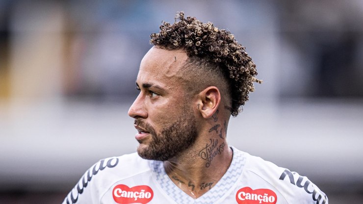 Revista europeia estampa rosto de Neymar e ataca: "Chacota"