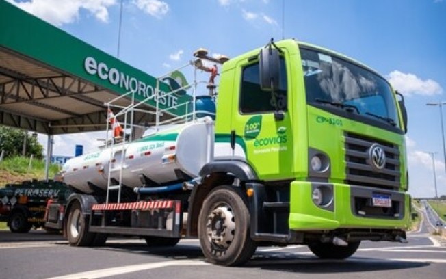 VW Caminhões e Ônibus avança com biocombustível 100% vegetal