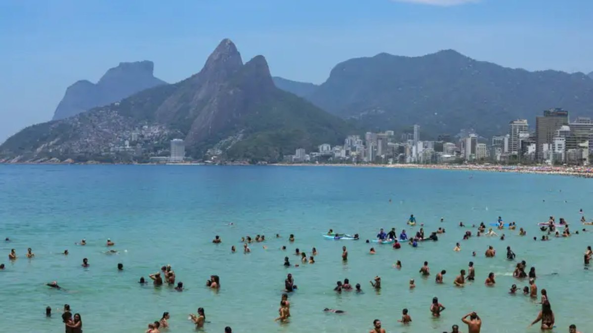 Verão carioca pode ter 5,7 milhões de turistas e gerar R$ 12 bi
