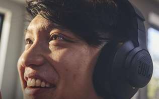 JBL Quantum 100M2 tem desconto e custa menos de R$ 150
