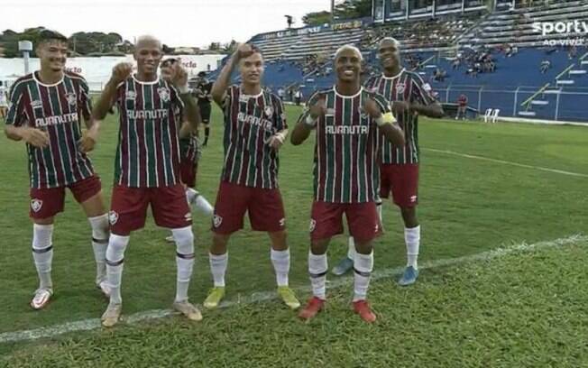 Fluminense vence o Fast Clube e garante classificação antecipada na Copinha