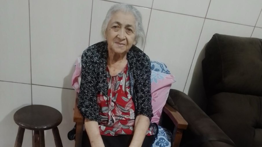 Hospital do Servidor realiza procedimento duplo que muda a rotina de Dona Terezinha. Hospital do Servidor realiza procedimento duplo que muda a rotina de Dona Terezinha.