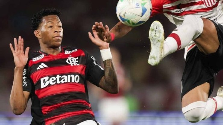Conmebol anula expulsão de Plata, do Flamengo