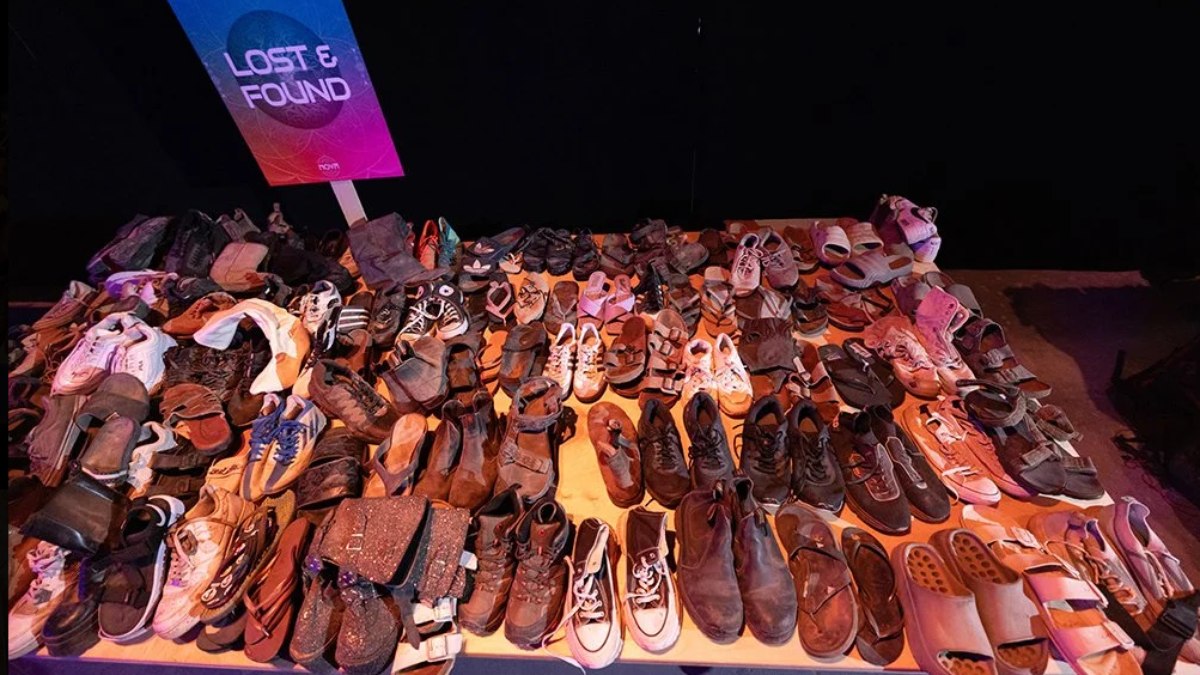 Sapatos perdidos na luta pela vida: exposição sobre o massacre de mais de 350 jovens israelenses do Hamas no Festival Nova Sapatos perdidos na luta pela vida: exposição sobre o massacre de mais de 350 jovens israelenses do Hamas no Festival Nova