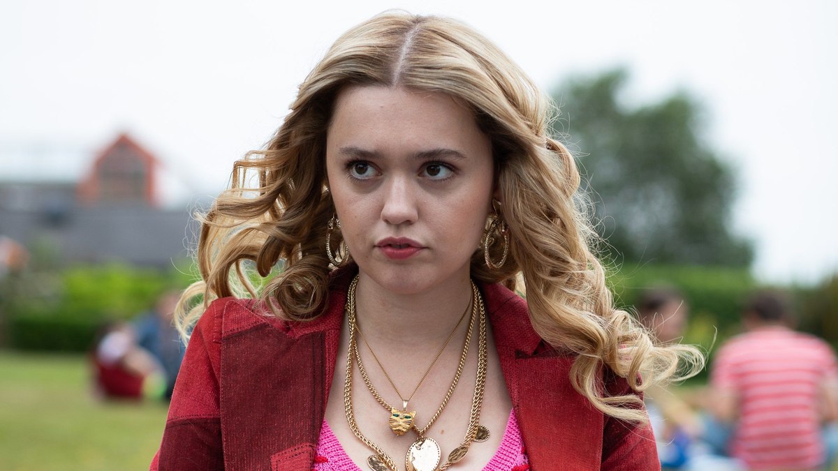 Aimee Lou Wood em Sex Education Aimee Lou Wood em Sex Education