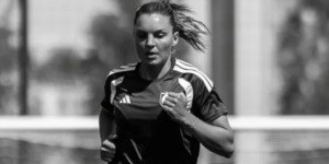 Jogadora importante do Lyon sofre lesão de LCA em treino