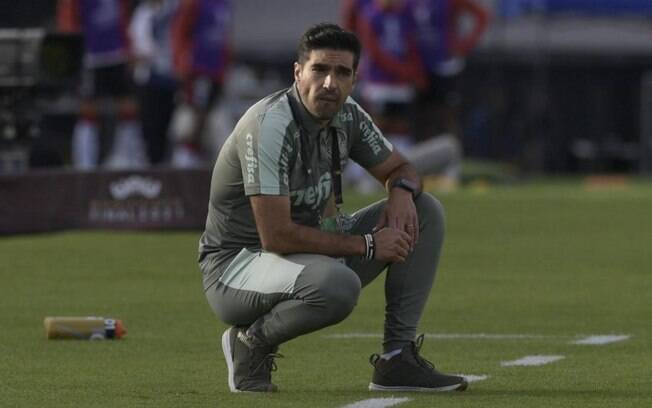 Após declarações de cansaço, Abel Ferreira não viaja com Palmeiras para Cuiabá
